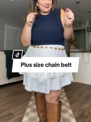 Finally plus sizes in these accent chain belts!! Thick girls can be stylist too!!! #plussize #plussizebelt #chainbelt 