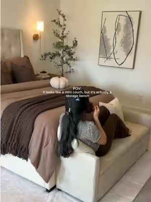 It looks like the cutest little mini couch, but it’s actually a storage bench 🤎✨ Hidden storage, extra seating, and the perfect cozy touch at the end of my bed. 🛋️ #StorageBench #BedroomBench #BedroomDecor #CozyBedroom #TikTokshopbacktoschool 