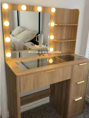 my dream makeup vanity! 😍🤎