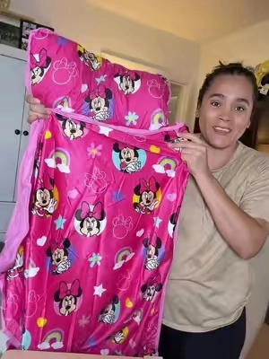 Colchoneta para la siesta en la guardería, preescolar, en la casa de la abuela etc… #napmat #TikTokshopbacktoschool #colchoneta #cobijaparaniños #cobijaparaniñas 