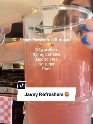 The flavors of this refresher 👌🏼 I get my caffeine, protein, electrolytes and prebiotics in this one drink. So good. @Javvy #javvycoffee #javvy #javvyrefresher #electrolytes #proteindrink 