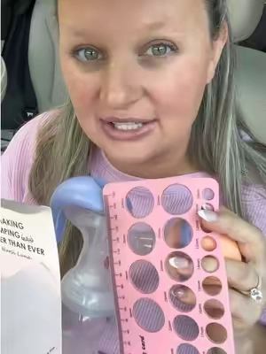 Flange sizing kit for pumping moms. #flange #pumpingmom #breastfeeding #breastfeedingmom #pumpingtips 