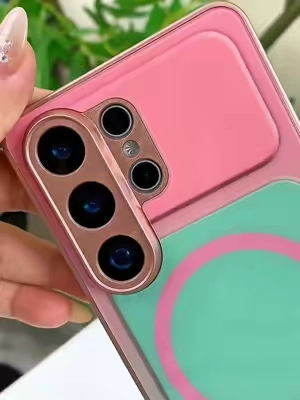 This is the kind of phone case that just feels aesthetic ✨#phonecase #aesthetic #dopaminedecor #sohochic #TikTokshopbacktoschool 