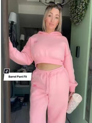 I’ve never owned a more comfortable fit.  #TikTokshopbacktoschool #tiktokshopcreatorpicks #OOTD #loungewear #fashion 