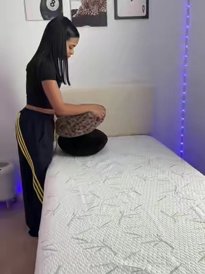 7677699244505009439
