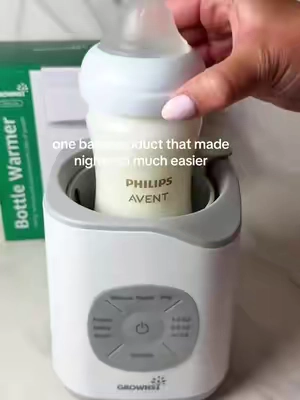 one of those baby products that just makes life a little easier 🤍 #bottlewarmer #babyfeeding #newbornessentials #babymusthaves #babyregistry 