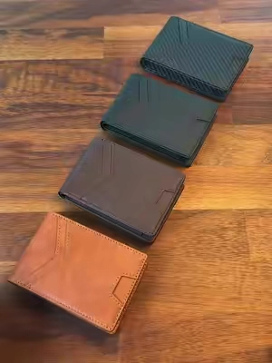 I might have a new favorite wallet 👀 #wallet #leatherwallet #menswallet 