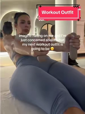 won't catch me being a hater… just always looking cute #workoutoutfits #workoutoutfitinspo #pilates #hotpilates #matpilates 