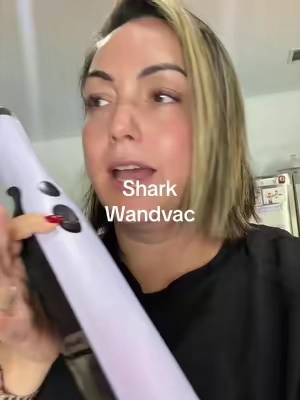💸🤯I thought the price was a mistake! #shark #sharkvacuum #cordlessvacuum #portablevacuum 