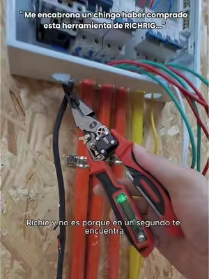 Pinzas multifuncionales para electricista RICHRIG con probador de voltaje digital. Cortan cables gruesos como mantequilla, pelan sin chingar el núcleo y detectan el corto en chinga. ¡Agárralas al mero remate en la bolsita amarilla antes de que vuelen, pariente! #herramientas #electricista #TikTokShop #descuento #parati