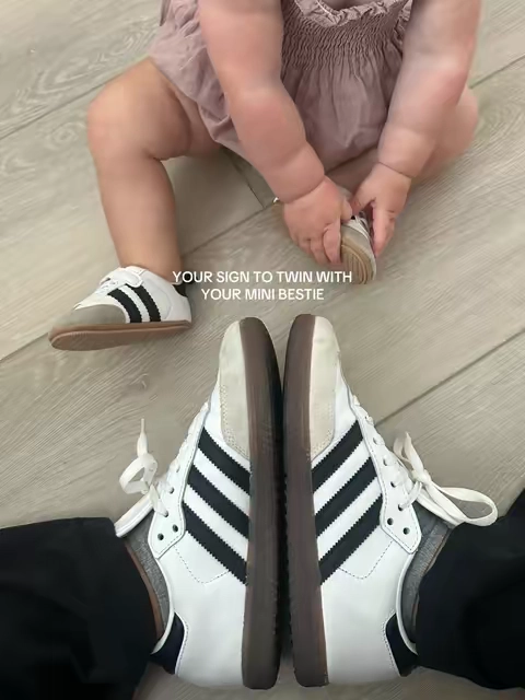 Stock is limited in this color 👏🏼 #Baby #BabyShoes #BabyOutfit #BabyClothes #BabyOutfitInspo 