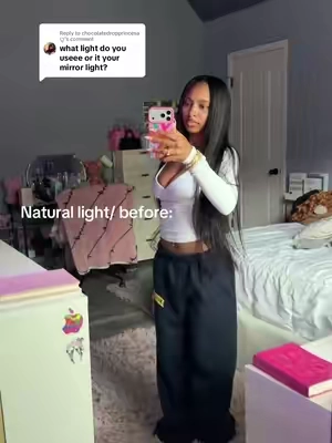 Replying to @chocolatedropprincesa ꨄ︎ linked to the vid 😊 selfie light I’ve had for years !  #selfielight 