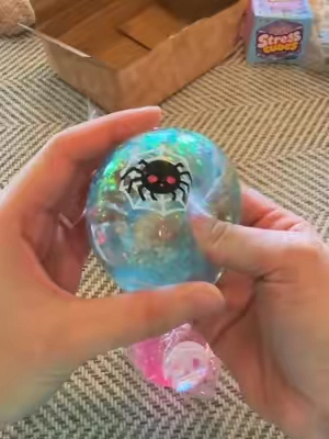 #halloweensquishy #trickortreat #boobasket #halloweengiveaway 