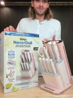 Ninja NeverDull 10-Piece Knife Set #kitchenknives #neverdull #ninjakitchen #pink #tiktokshopcreatorpicks 