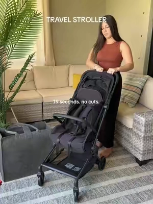 momcozy for the WIN again!!! 🏆 #travelstroller #travellingwithkids #compactstroller #momcozy #sohochic @Momcozy 