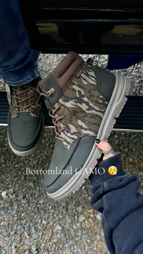 Limited edition Comfortable HEYDUDE camo slip on shoes 🤎✨