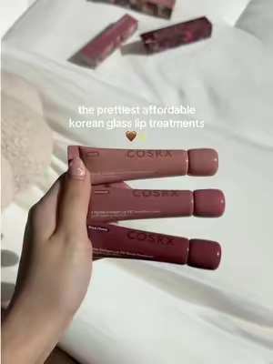 and they are SOO YUMMYYY <3 cosrx tinted peptide lip treatment dry chapped lips tiktok shop #tiktokshopcreatorpicks #tiktokshopstockup #lipbalm #lipcare #cosrx cosrx best 5 peptide tinted lip treatment overnight lip mask anti aging mature skin maehni 