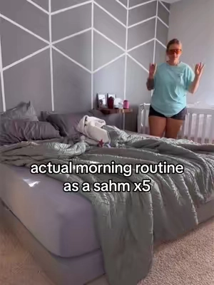 Morning routine #fyp #viral #tiktokshop #bluecollarwife #funny 