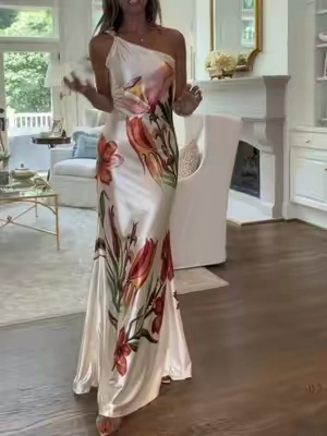 @Likemychoice Global I’m 5’8 wearing a size small. #longdress #oneshoulderdress #satindress #maxidress 
