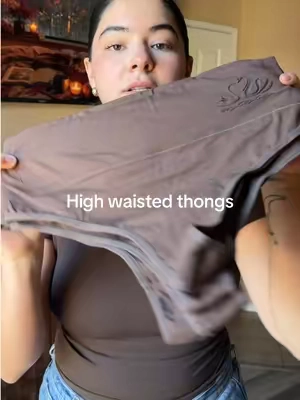 You will love them! #apronbelly #mombod #csectionmom #highwaistedunderwear #cottonunderwear 