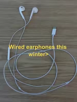 #headphones #tiktokshopstockup #fashion #muisc #style 