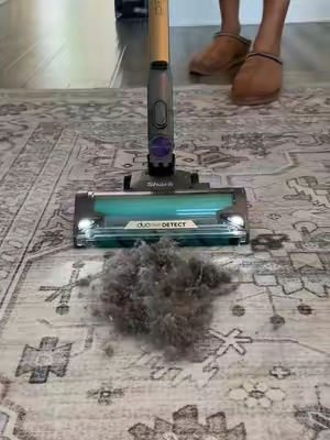 Sharks most advanced and powerful stick vacuum! #sharkcleanandempty #sharkpowerdetect #sharkvacuum #stickvacuum #shark 