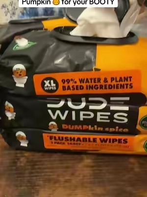 Even your booty can smell like pumpkin #DudeWipes #PumpkinSpice #PumpkinSeason #Gentlemen #Wipes