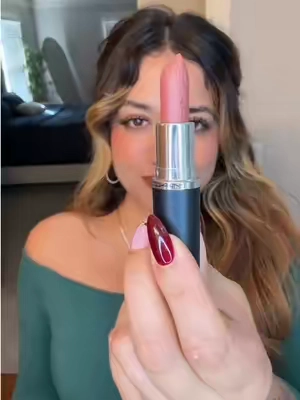 Hermosos tonos nude perfectos para esta temporada @MAC Cosmetics Store #Tiktokshopcreatorpicks #mac #maccosmetics #labiales #trio 