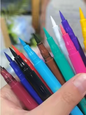 This 12-piece eyeliner set makes colorful makeup so easy#eyelinertutorial #eyemakeup #eyepencil #partymakeup #tiktokshop