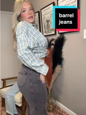how cutie are these barrel jeans😍 #barreljeans #falloutfits #outfitinspo 