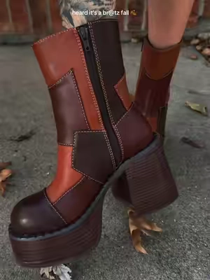 Worlds cutest platform boots 🍂  @Dolls Kill  #fall#boots#platform