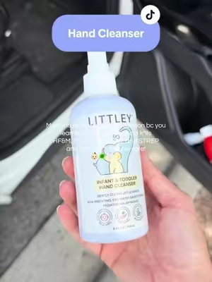 A diaper bag essential for little hands 🫶 Easy to keep with you for those on-the-go cleanups! #Littley #ToddlerEssentials #BabyEssentials #MomMustHaves #StockingStuffer 