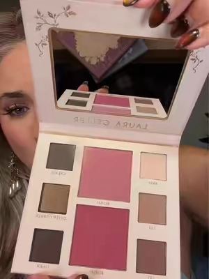 This is how I’m Christmas shopping smarter this year!! 
Wow four different makeup palettes 🤯 #makeuppalette #gifts #giftsforher 