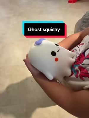 These little ghost squishies are such a fun Halloween toy for kids….or adults  #tiktokshopcreatorpicks #HalloweenToys #GhostSquishy #SquishyToys #KidsToys
