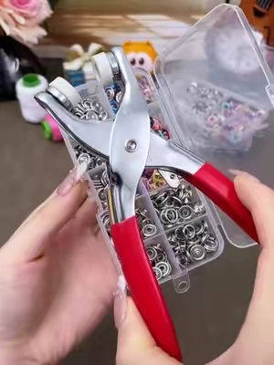 Buttontoolset,five-clawbuttontoolset,usedforsewingandDIYcraft#ButtonTool#buttonset#TikTokShopBlackFriday#TikTokShopCyberMonday#spotlightfinds