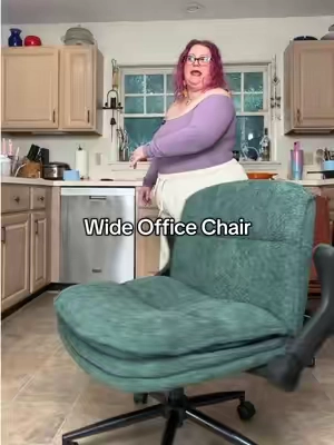 Dowinx Wide Office Criss Cross Chair ✨ #officechair #plussizechair #crisscrosschair #tiktokshopstockup #sohochic 