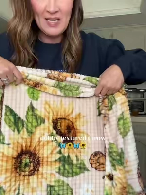 For the butterfly and sunflower lovers🦋🌻 #blanket #gardening #gardentok #throwblanket 