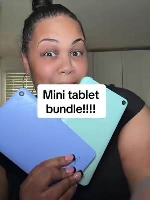 I had to get the kiddos one! They’re super cute but they work so well! And I love how small they are and easy to just take anywhere! #minitablet #tabletbundle #tablets 