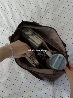 Just love the look of boxy style work tote bag💻👩🏼‍💻 and the cup holder design is 🐐#workbag #totebag #totebagforwork #bagsmart #bagsmarttotebag 