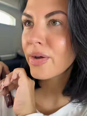 Black Honey Eyes 👌🏼 #blackhoney #cliniquemascara #cliniqueblackhoney #greeneyes 