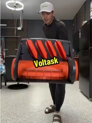 Ya I won’t be using a shovel anymore! #electricsnowshovel #snowshovel #shoveling #voltask 