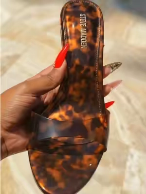@stevemadden #tiktokshop #TikTokshopbacktoschool #OOTD #SohoChic #FallOutfits 