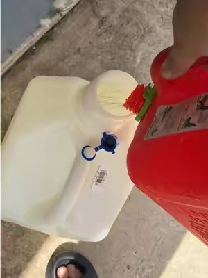 Gas jugs