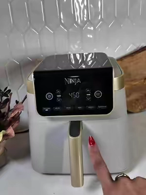 @Ninja Kitchen dropped the Ninja Airfryer Pro XL 6-in-1 Airfryer… This 6.5qt Airfryer can fry 5lbs of friends and 9lbs of wings… #airfryer #ninjaairfryer #ninjaairfryerpro #kitchenappliances 