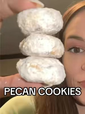 Butter Pecan Meltaways just in time for the holidays!!🎁 @David's Cookies  #cookies #giftidea #butterpecan  #falldealsforyou  #christmasgiftidea 