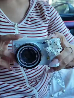 low effort, high autumn energy 😮‍💨🍂 #aesthetic #foryoupage #TikTokShop #camera #gaygirlsoftiktok #Gift #Tiktokshopgift #easterideas #TikTokshopbacktoschool #fallaesthetic #tiktokshopstockup 