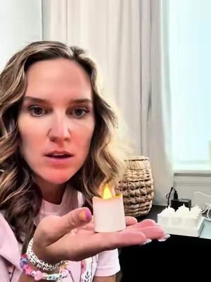 No more fumbling with tiny batteries! These rechargeable tea lights come with a remote so you can set the timer and choose the perfect flicker pattern. Decorating just got so much easier! 🕯️✨ #RechargeableCandles #TealightCandles #HomeDecorFinds #DecoratingIdeas #homemusthaves 