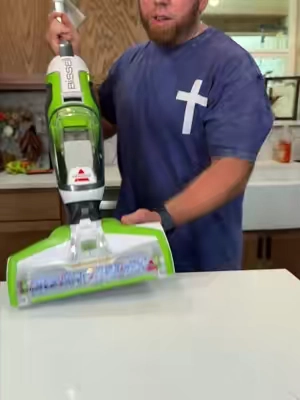 Vacuuming AND washing the floor in the same pass makes way too much sense, especially when you’ve got pets and everyday messes to keep up with. #BISSELLCrossWave #CrossWaveTurbo #WetDryVacuum #HardFloorCleaner #FloorCleaning 