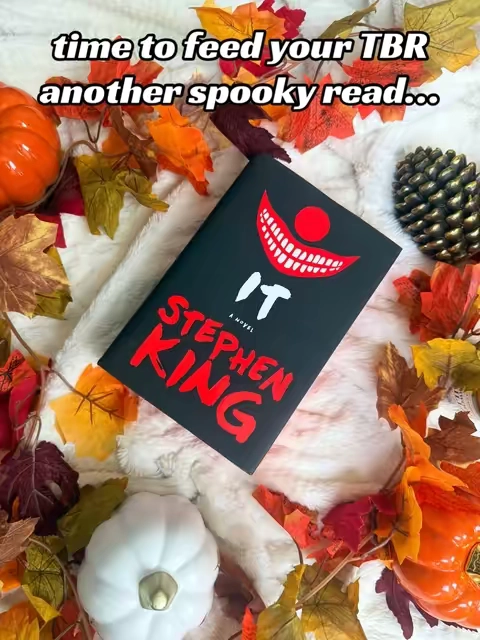 Rip TIM • if you’ve seen the movie, imagine how scary the book will be! Horror book lovers will enjoy this for sure. #IT #ITbook #stephenking #BookTok #horrorbooks 
