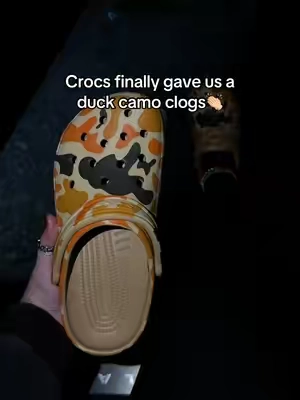 @Crocs duck camo clogs 